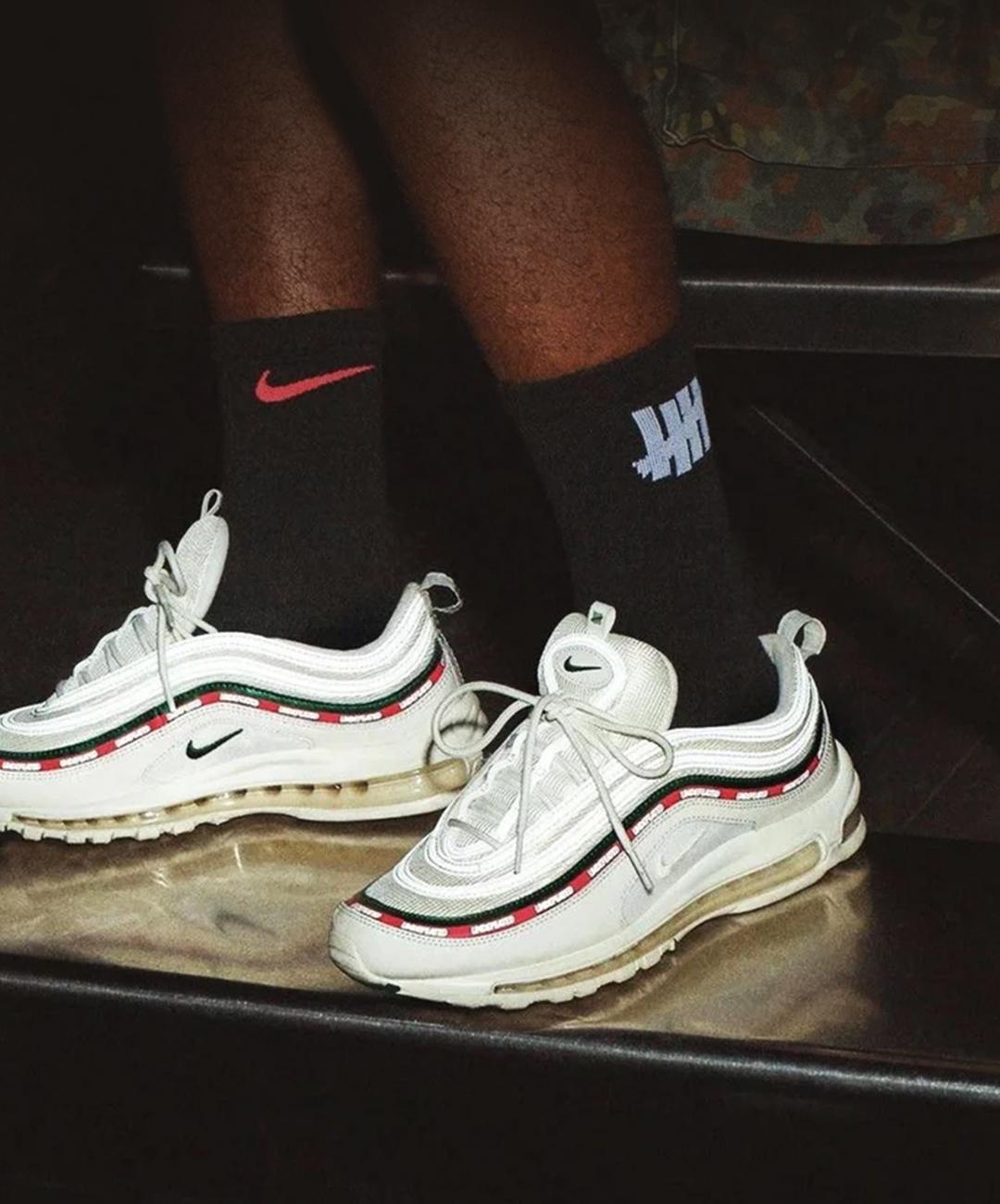 Air max 97 on feet clearance gold